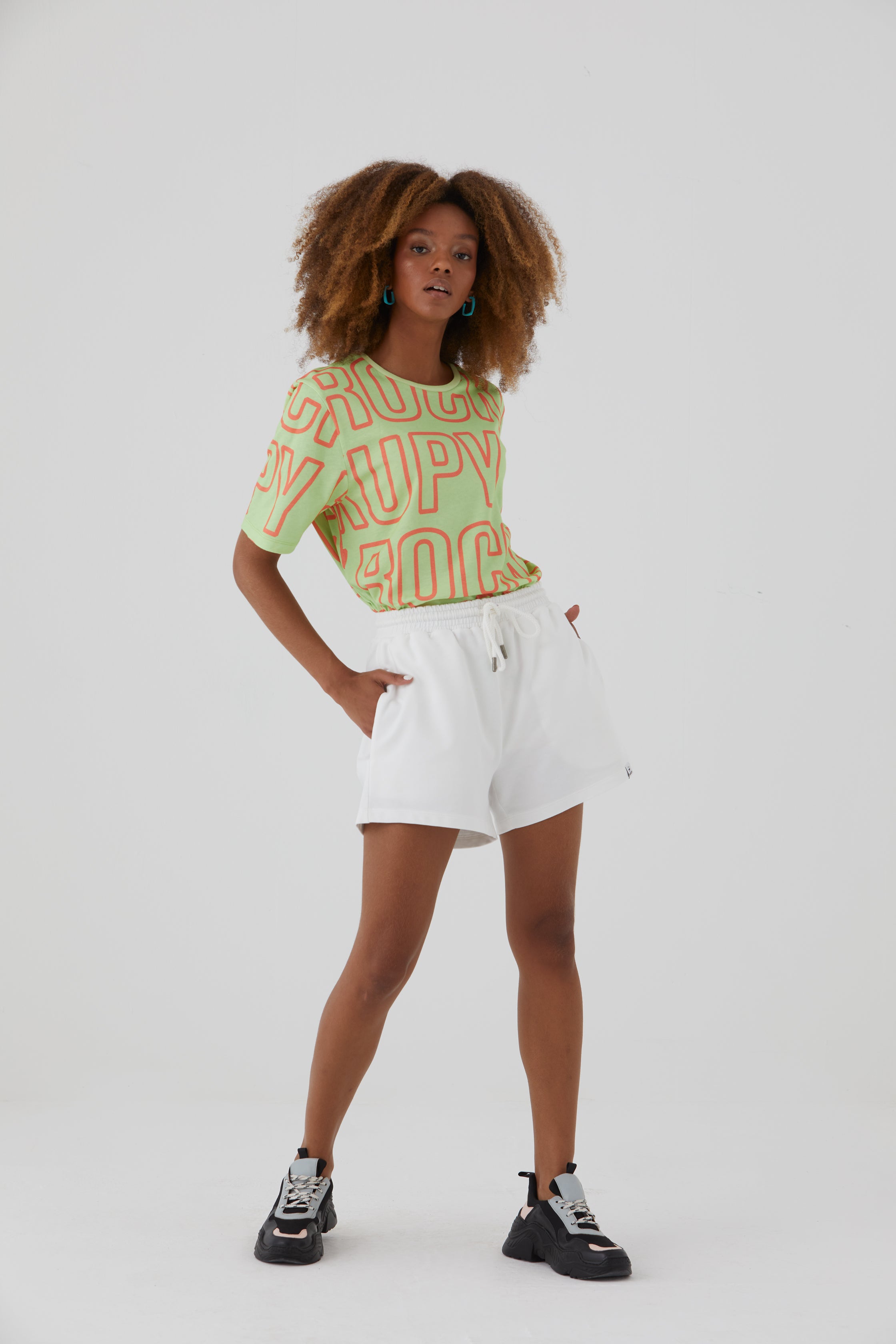 ALLOVER SHARI WOMAN SHORT - Rockupy