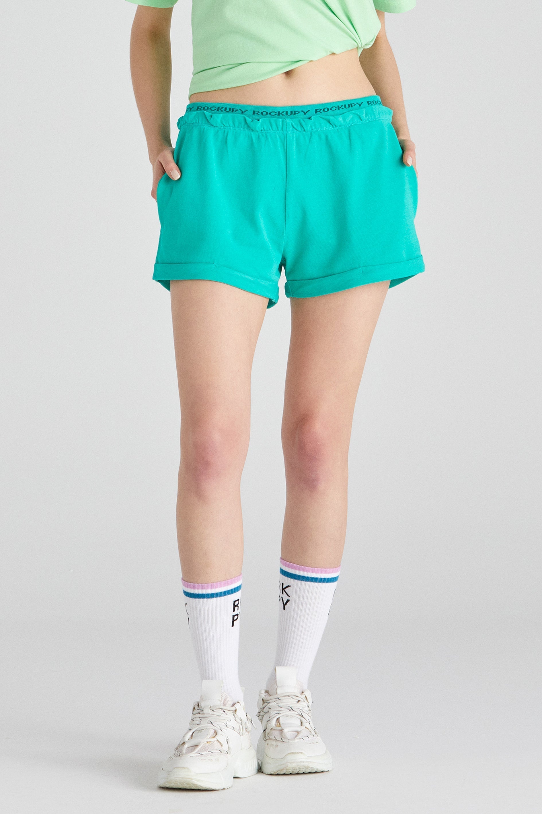 Shorts für Damen Madita in Grün