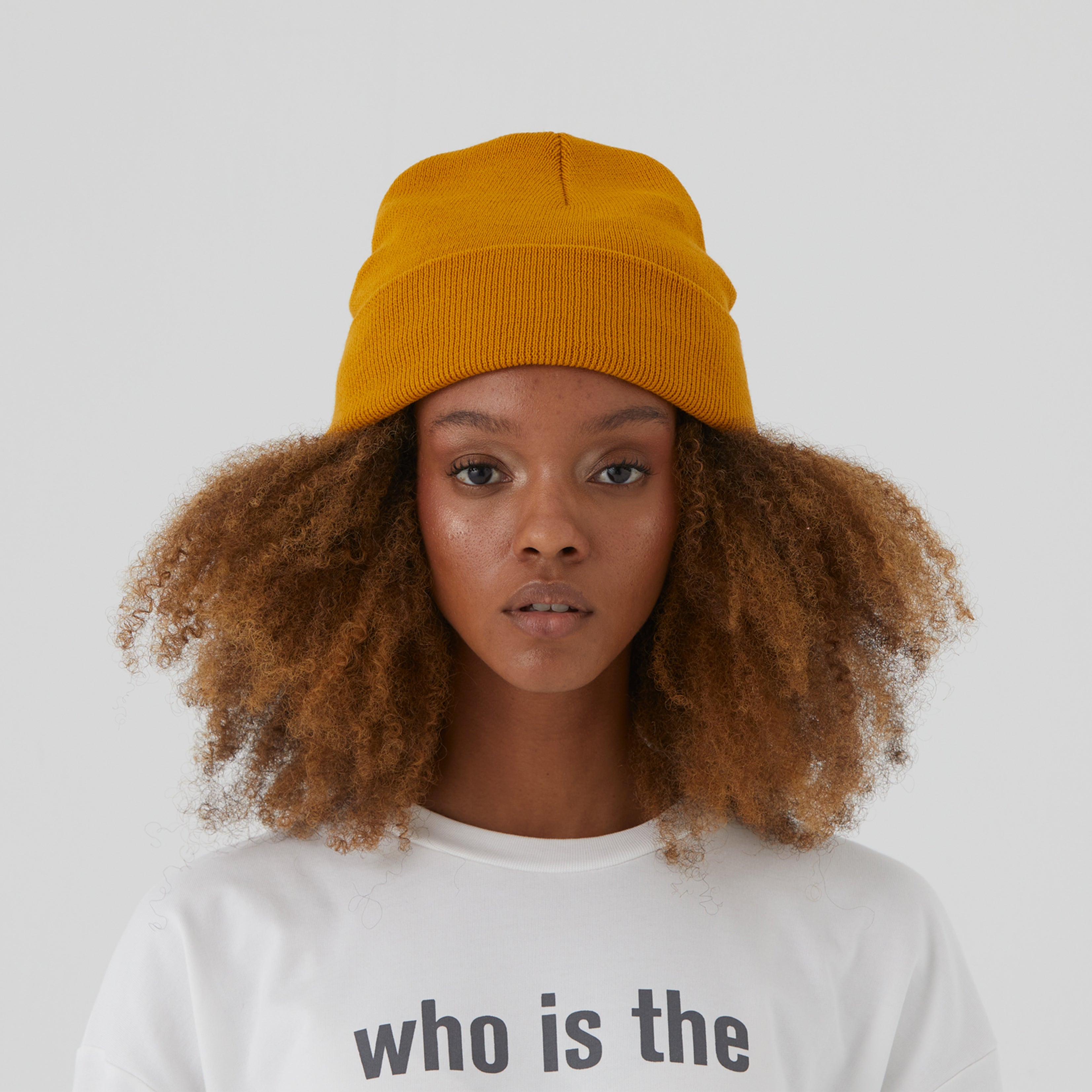 Beanie Unisex in Saffron